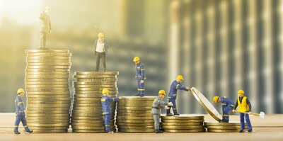 عوامل موثر بر درآمد مدیر ساخت