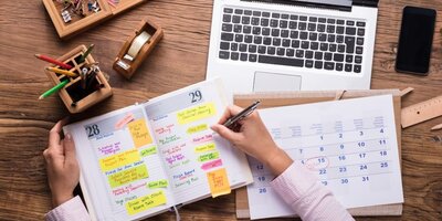 یک روز کاری مدیر ساخت